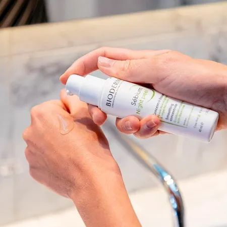 Sérum Facial Bioderma – Sebium Night Peel – 40ml - Imagem 2